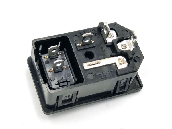 Flashforge-Dreamer---Inventor-Power-Socket-with-On-Off-Switch-30-000753002-23959_1